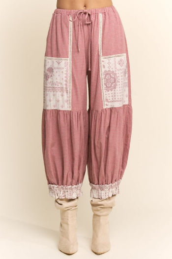 Davi & Dani Contrast Patchwork Bloomer Pants in Rose Pink