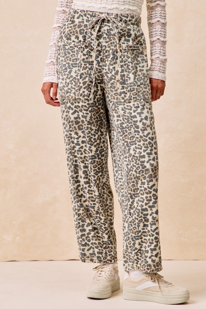 BiBi Leopard Print Barrel Leg Pants in Leopard – June Adel