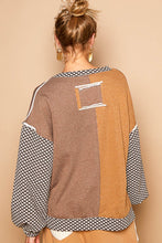 Load image into Gallery viewer, POL Color Block Peace Sign Patch Front Top in Brown/Wood
