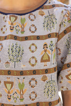 Load image into Gallery viewer, VOY Stripe Ribbed Band Harvest Printed Jacquard Top in Grey
