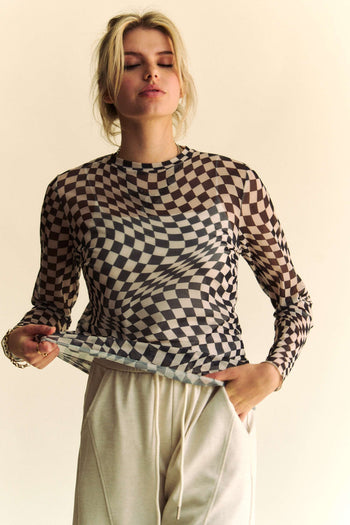Davi & Dani Checkered Board Print Mesh Layering Top in Black