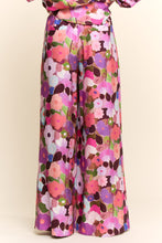 Load image into Gallery viewer, Davi &amp; Dani Floral Print Wide Leg Pants in Berry Pink
