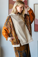 Load image into Gallery viewer, Oli &amp; Hali Mixed Fabric Pullover Sweater Top in Natural
