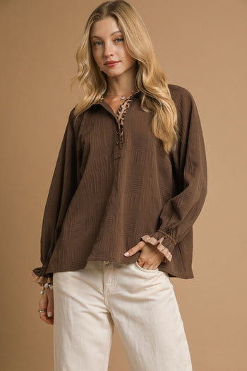 Umgee Textured Top with Contrasting Trim in Brown