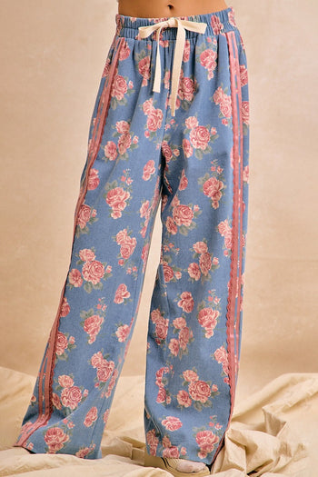 BiBi Floral Washed Denim Lace Contrast Side Pants in Denim