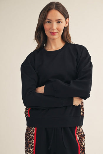 Jodifl Side Animal Contrast Accent Casual Sweatshirt in Black