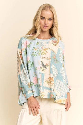 Davi & Dani Vintage Print Knit Top in Blue Combo