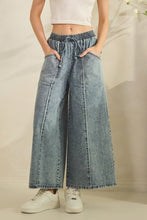 Load image into Gallery viewer, Sage+Fig Stonewashed Dream Wide Leg Pants in Light Denim
