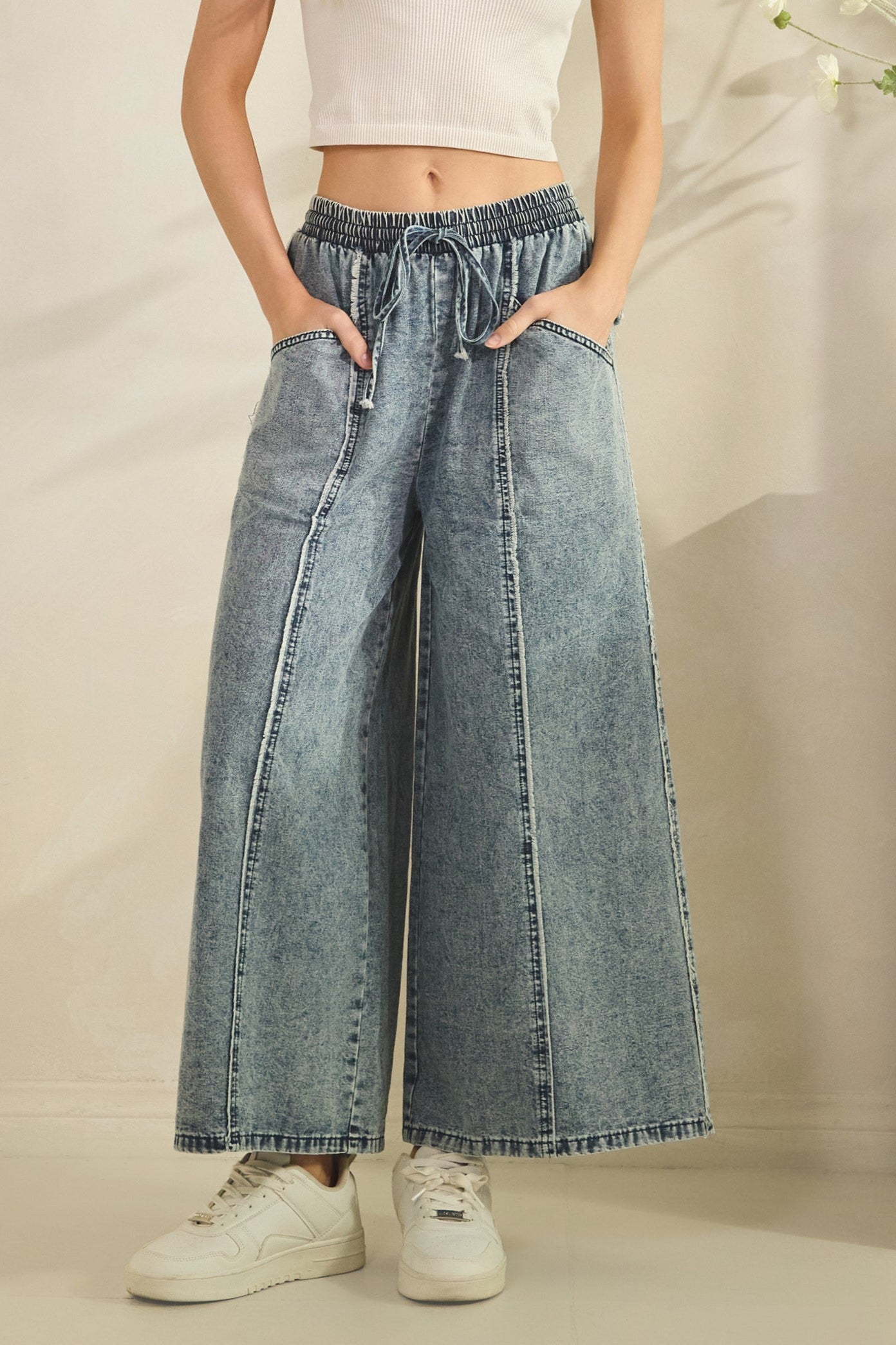 Sage+Fig Stonewashed Dream Wide Leg Pants in Light Denim – June Adel