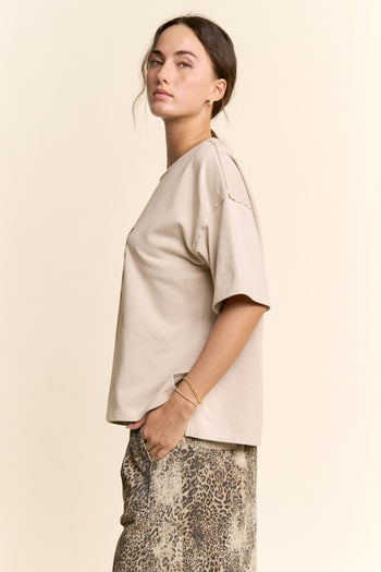 Davi & Dani Blossom Crowned Kitty Top in Beige