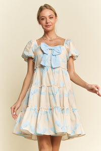 Davi & Dani Bow Print Tiered Mini Dress in Blue