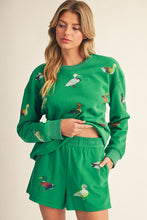 Load image into Gallery viewer, Jodifl Duck Print Sweatshirt &amp; Shorts Sets in Kelly Green
