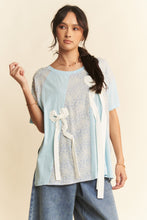 Load image into Gallery viewer, Davi &amp; Dani Color Block Top with Lace and Bow Details in Blue
