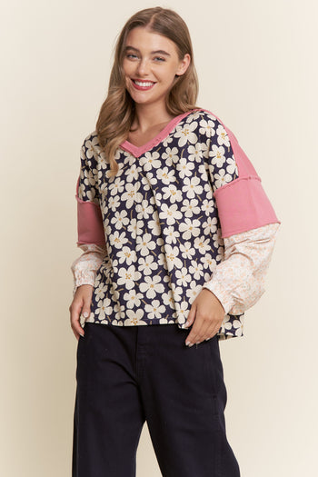 J.nna Mixed Fabric Relaxed Fit Top in Navy Pink