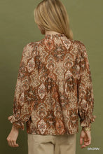 Load image into Gallery viewer, Umgee Paisley Print Lace Trim Babydoll Blouse in Brown
