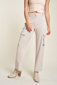 Davi & Dani Tummy Control Mid Rise Cargo Pants in Cool Beige