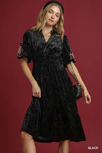 Load image into Gallery viewer, Umgee Velvet Smocked Midi Dress in Black

