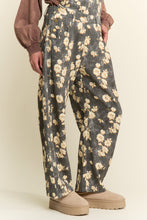 Load image into Gallery viewer, J.nna Floral Print Overalls in Floral Charcoal
