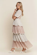 Load image into Gallery viewer, J.nna Color Block Tiered Floral Print Maxi Dress in Blush Cream Floral

