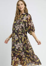 Load image into Gallery viewer, Umgee Lightweight Bold Floral Print Midi Dress in Brown Mix
