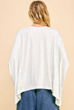 Load image into Gallery viewer, Davi &amp; Dani OVERSIZED Solid Color Top with Pearl Embellishments in Heather Cream
