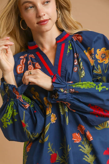 Umgee Floral Print Top with Contrasting Collar in Midnight Mix