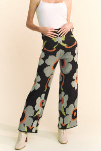 Davi & Dani Floral Print Pants in Black Grey