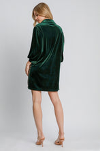 Load image into Gallery viewer, Umgee Velvet Lace Mini Dress in Hunter Green
