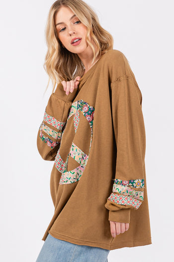 Sage+Fig OVERSIZED Applique Peace Sign Patch Top in Bronze