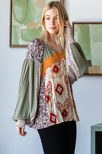 Load image into Gallery viewer, Oli &amp; Hali Mixed Print Button Front Top in Natural
