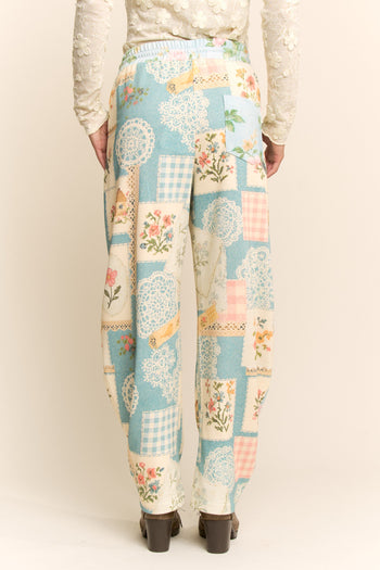 Davi & Dani Floral Print Patchwork Joggers in Blue Combo