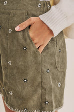 Load image into Gallery viewer, In February Meadow Market Artisan Daisy Embroidered Corduroy Shorts in Olive
