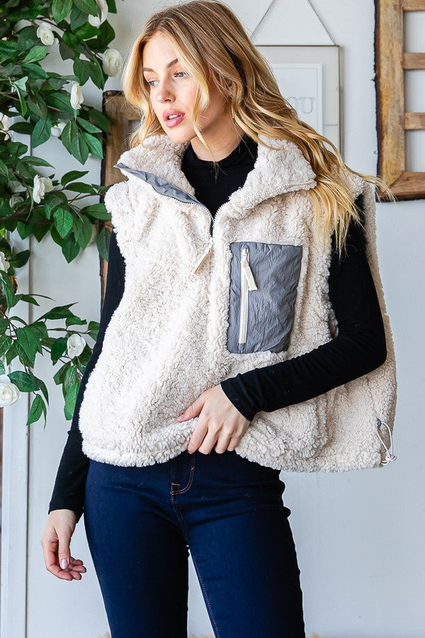 Oli & Hali Sherpa Half Zip Vest in Cream Vest Oli & Hali   