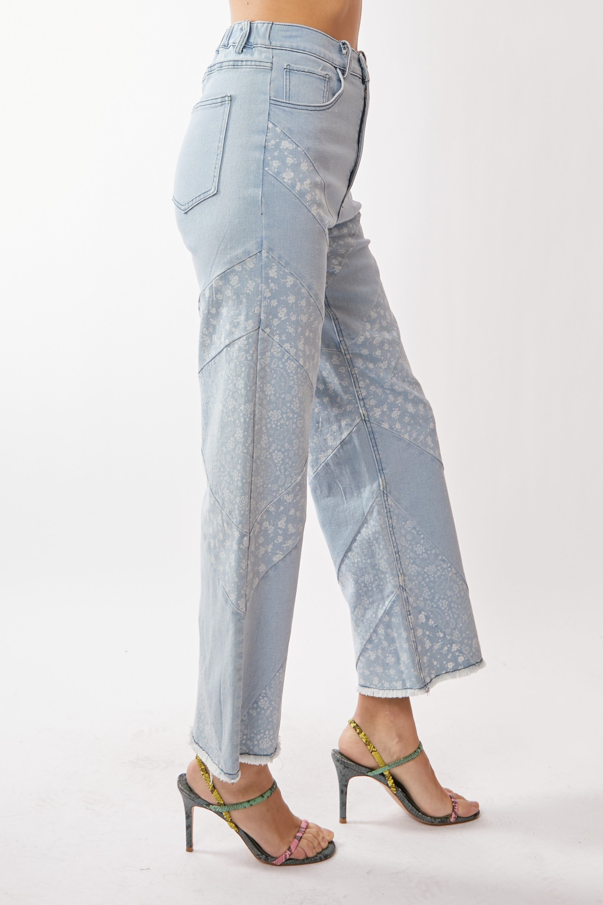 Davi & Dani Denim Pants with Paisley and Ditzy Floral Print in