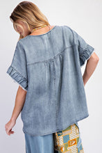 Load image into Gallery viewer, Easel Mineral Washed Loose Fit Top in Washed Denim
