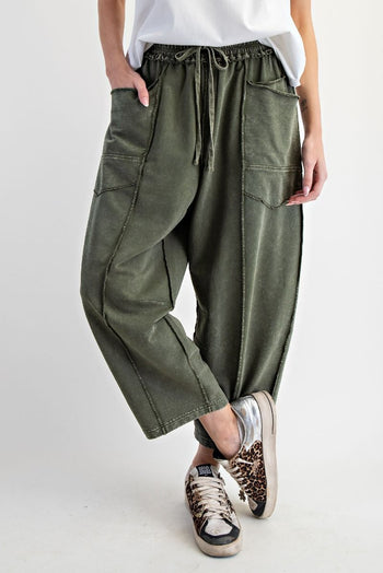 Easel Mineral Washed Terry Knit Barrel Pants in Pine Green