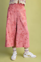 Load image into Gallery viewer, Easel Floral Print Washed Twill Pants in Antique Rose

