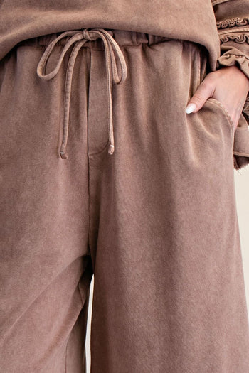 Easel Ruffle Detailed Mineral Washed Terry Knit Pants in Mocha