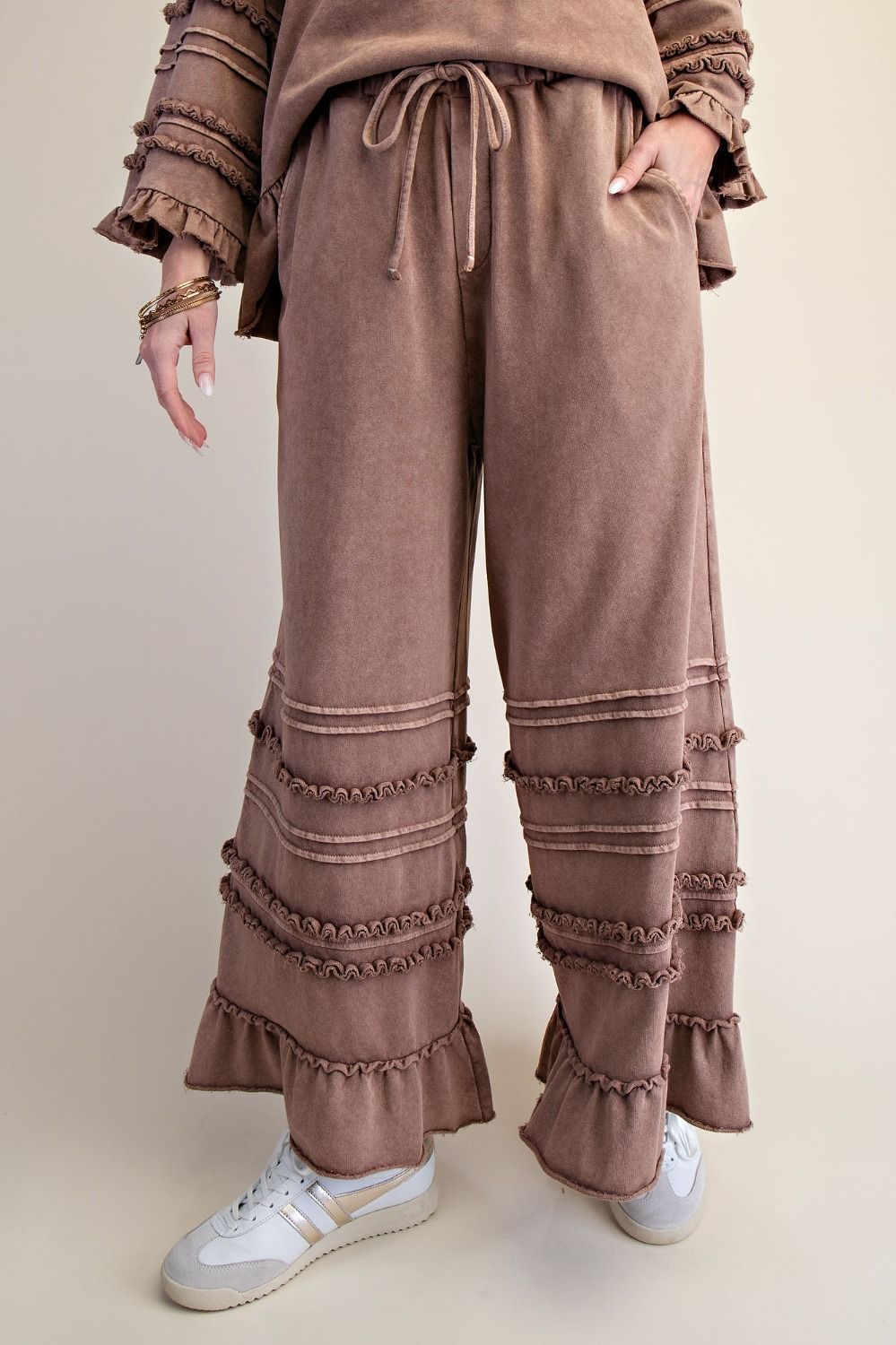 Easel Ruffle Detailed Mineral Washed Terry Knit Pants in Mocha