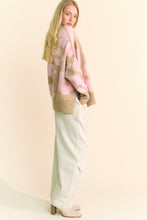 Load image into Gallery viewer, Davi &amp; Dani OVERSIZED Knit Sweater with Floral Print in Beige/Pink
