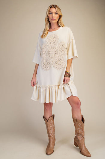 Easel Crochet Flower Casual Dress in Natural
