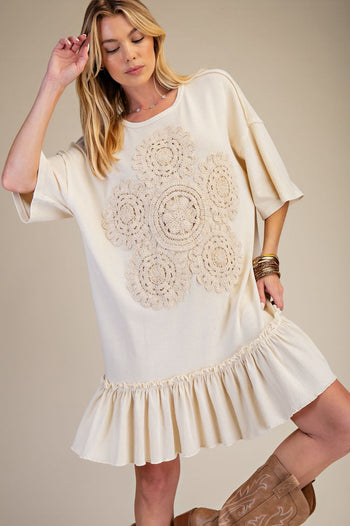 Easel Crochet Flower Casual Dress in Natural