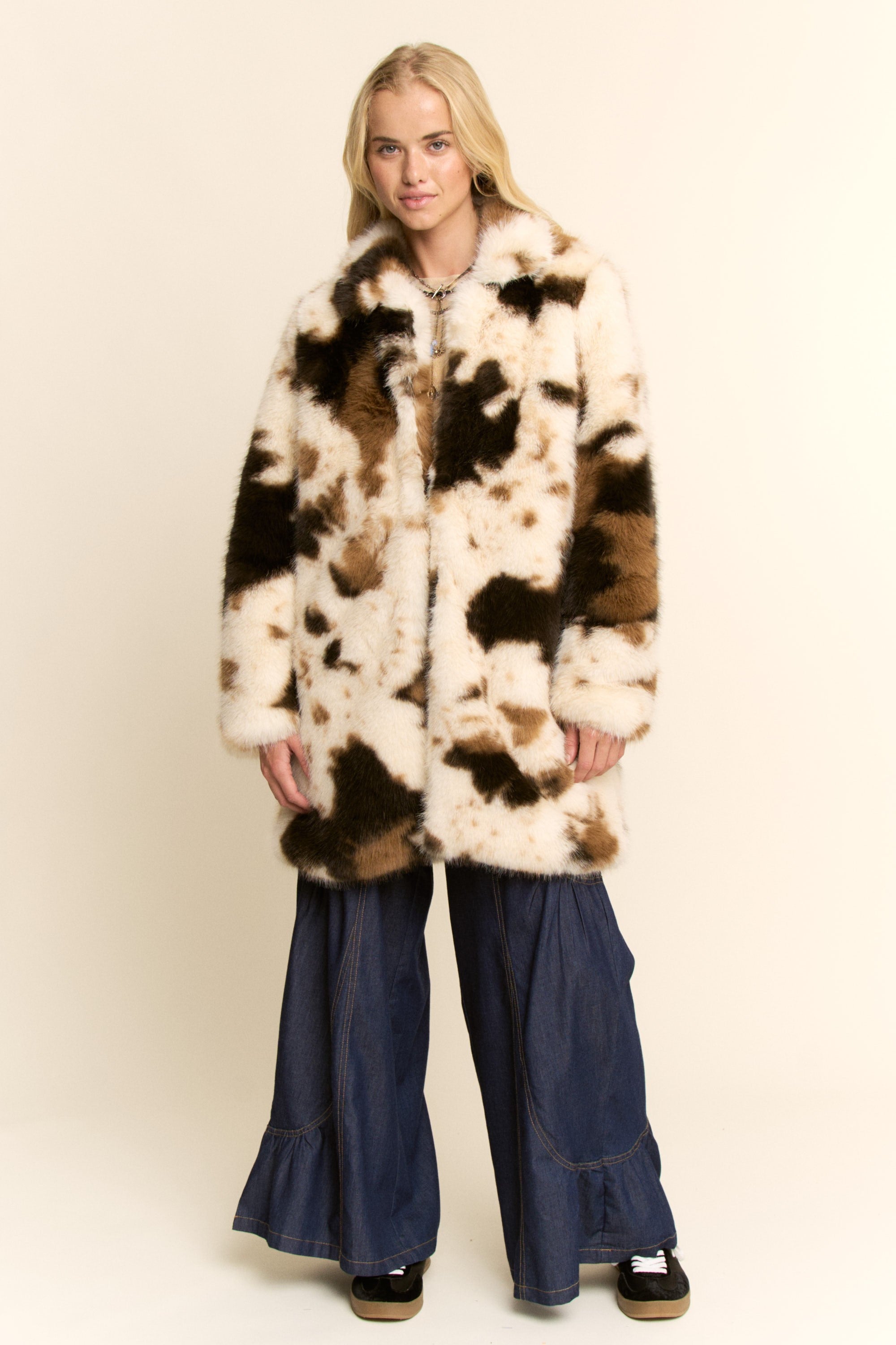 ジャケット・アウター 00s luv maison fur mod coat jacket Davi & Dani Tri Color Faux Fur Jacket in Cow Brown – June Adel
