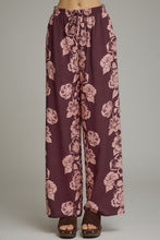 Load image into Gallery viewer, Entro Floral Print Wide Leg Pants in Plum
