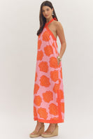 entro Shell Print Halter Neck Maxi Dress in Pink