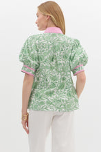 Load image into Gallery viewer, Entro Floral Print Top with Contrasting Accents in Green
