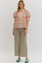Load image into Gallery viewer, Entro Floral Pattern Top with Scallop Trim Embellishment in Ecru
