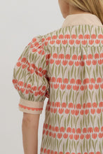 Load image into Gallery viewer, Entro Floral Pattern Top with Scallop Trim Embellishment in Ecru
