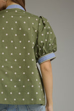Load image into Gallery viewer, Entro Polka Dot Print Puff Sleeve Top in Olive

