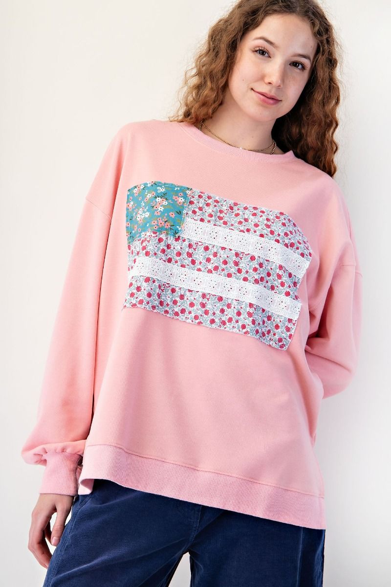 Easel Mineral Washed American Flag Patched Top in Coral